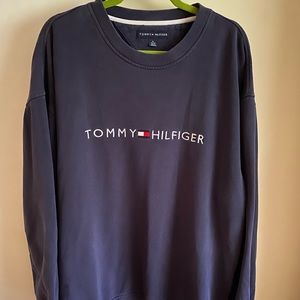 Tommy Hilfiger 2000s Men’s Stitched Sweatshirt